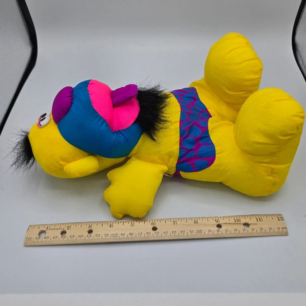 Vintage Fisher Price Puffalumps Grrrunts Caveman Plush 1992‎ Yellow Works